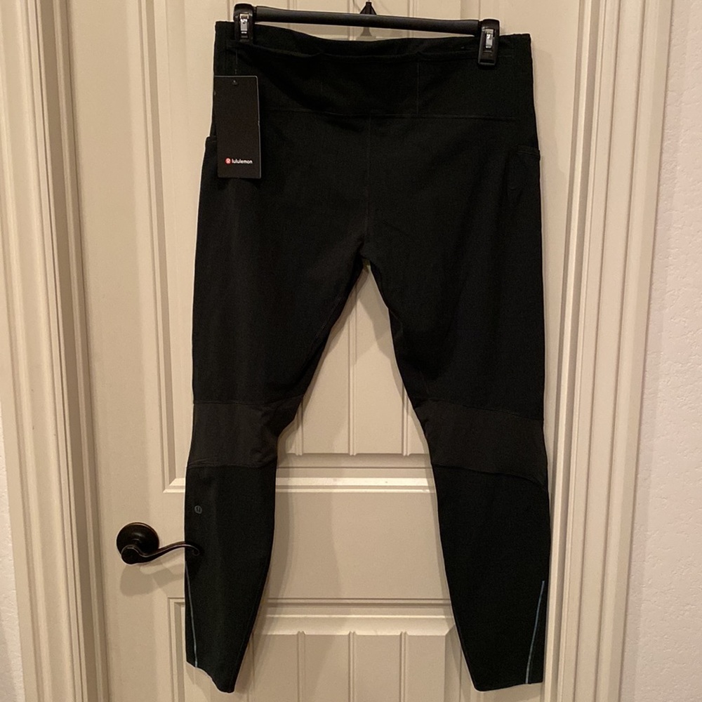 Surge Lululemon Leggings Size XXL - Picture 4 of 12